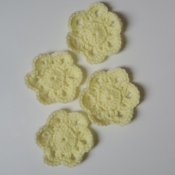 Handmade Flower Drink Hot/Cold Coasters-Set of 4 - Picture 3 of 5